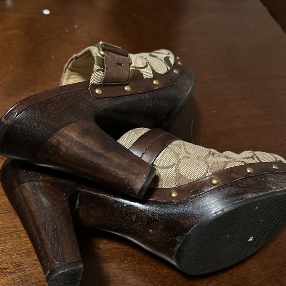 Coach clogs - Picture 3 of 3
